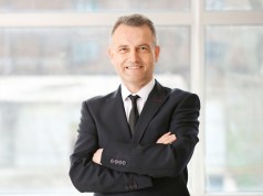 Seven Things Every Leader Should Stop Doing In 2021