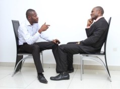 9 Ways To Deal With A Coworker Who Doesn’t Like You